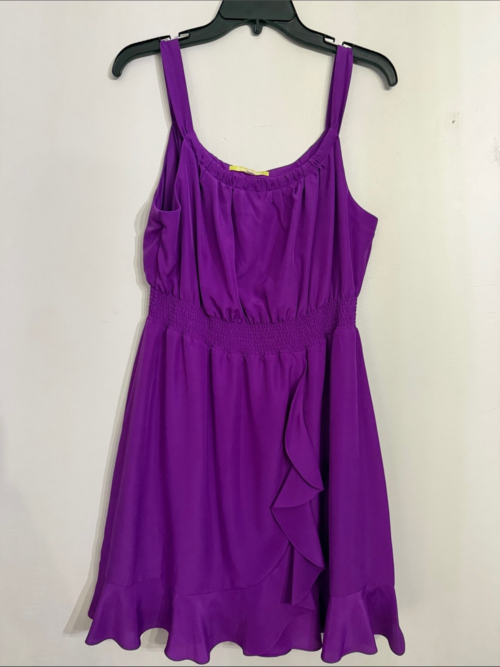 Gianni Bini size large beautiful purple dress in very good used condition